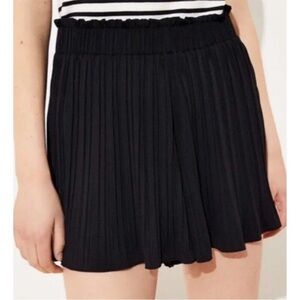 LOFT Black Pleated Shorts